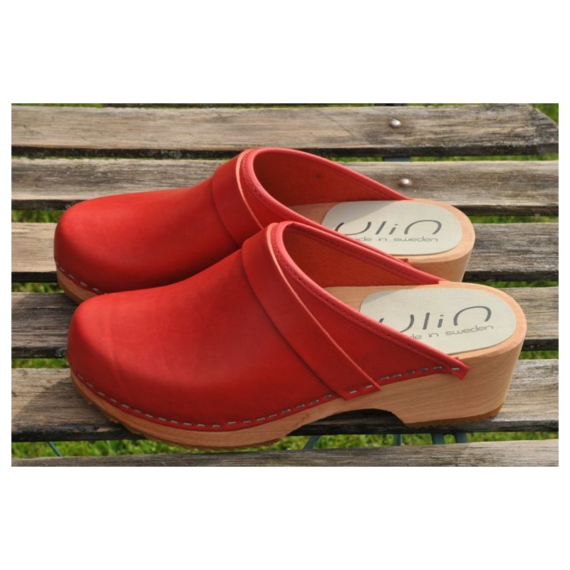 sabots bois et cuir artisanal
