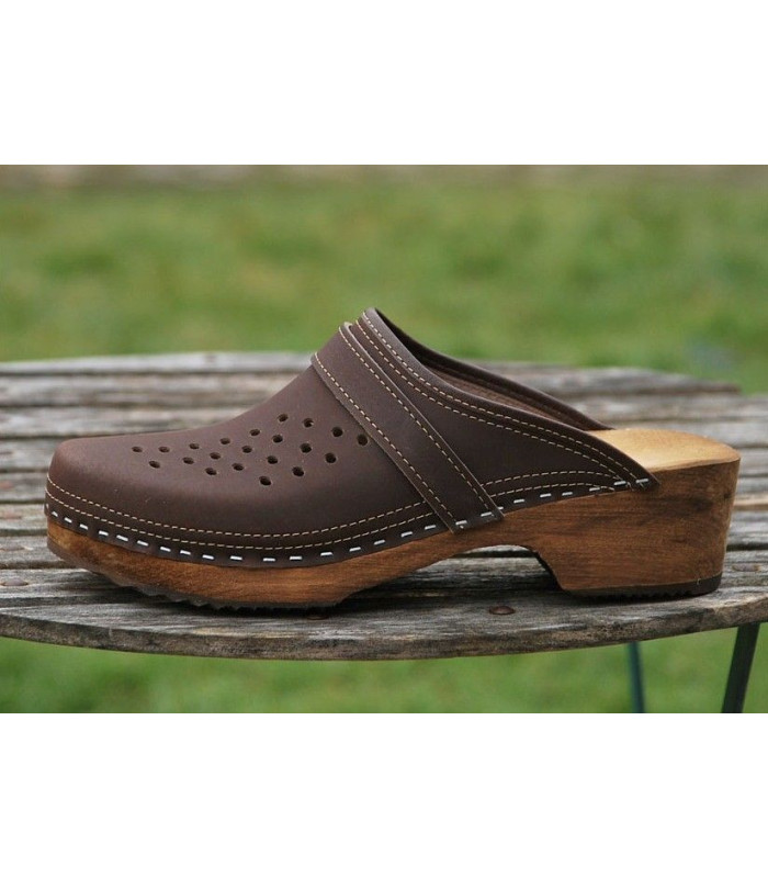 sabots suédois en cuir cousu et semelle bois homme Esprit Nordique