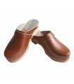 Timeless Swedish clogs for men and women in smooth leather
