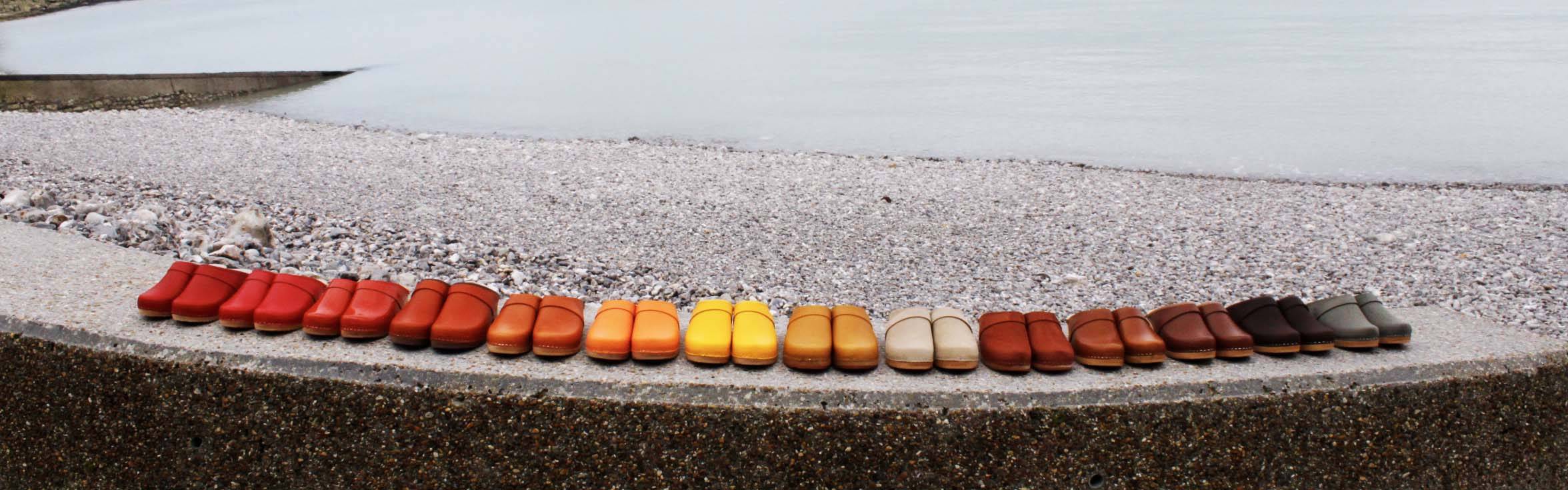Zuecos de Suecia hechas de madera y cuero - hombre de madera sandalias,  mujer, niño