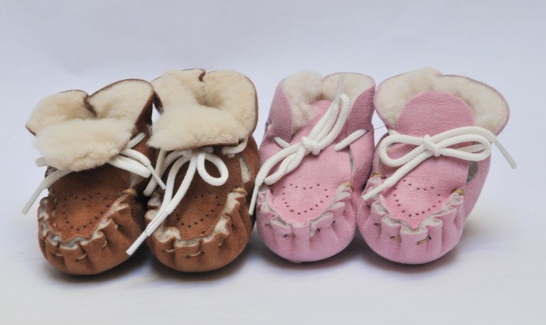 Chaussons boots peau agneau véritable enfants bébé -thermotherapie